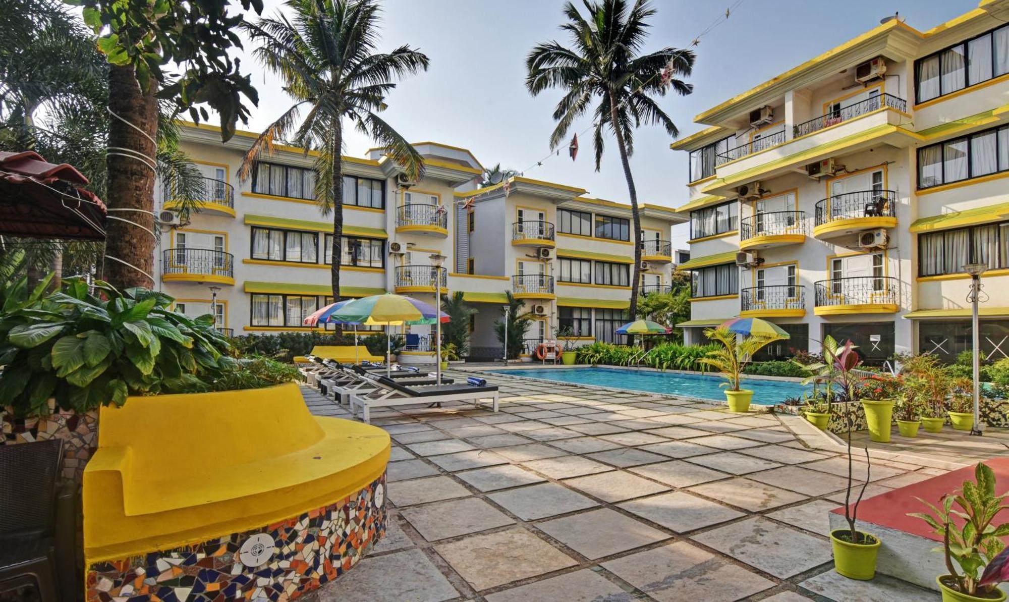 Santa Monica Resort - Calangute Bagian luar foto
