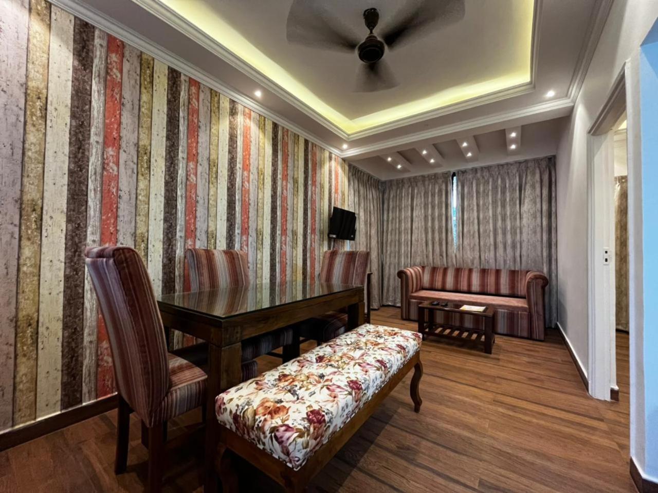 Santa Monica Resort - Calangute Bagian luar foto